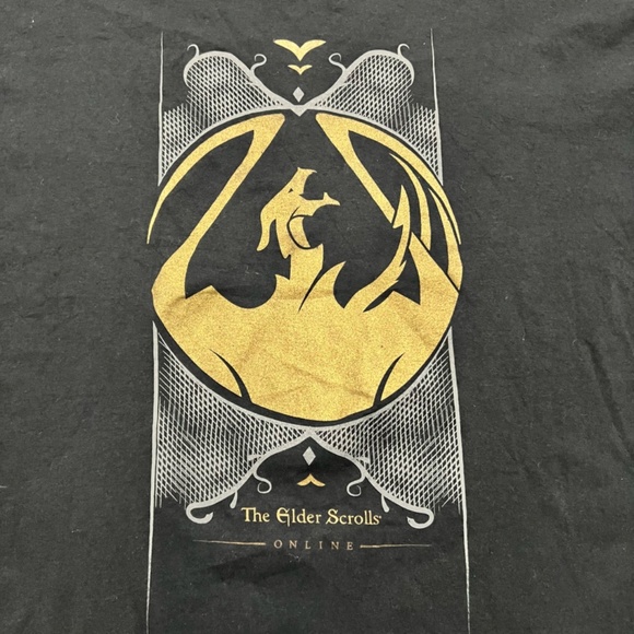 Loot Crate The Elder Scroll Dragonguard T-shirt Size XL - Picture 2 of 6